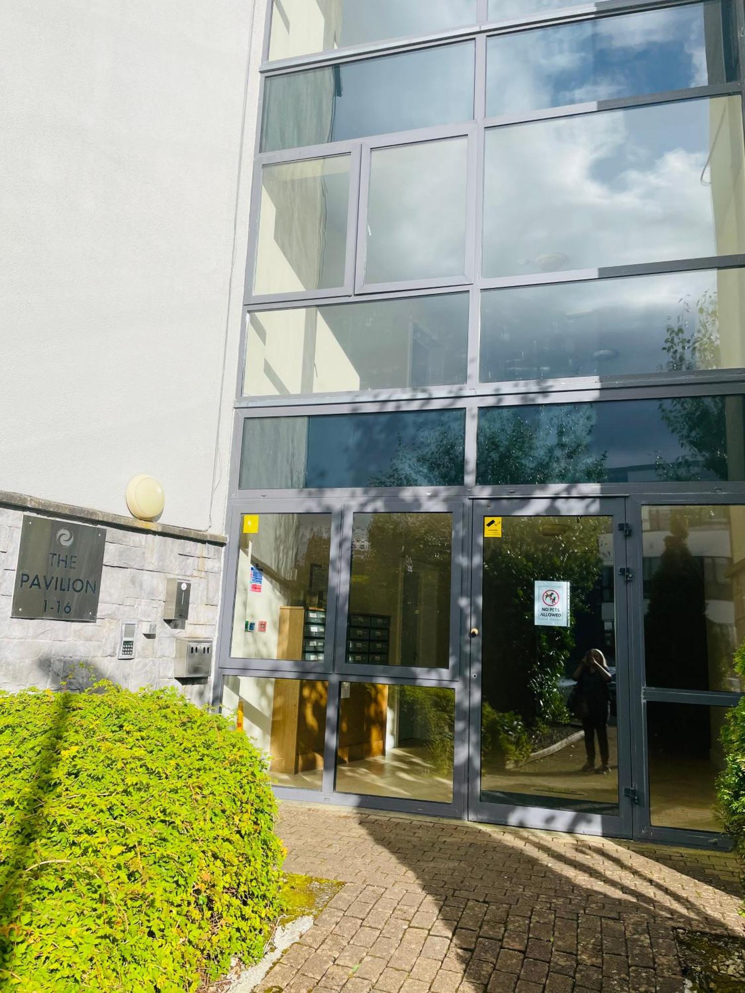 A Room In Central Park Apts Carrick-on-Shannon Ngoại thất bức ảnh